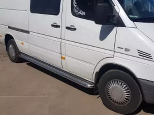 Бічні підніжки Mercedes Sprinter W901 (95-06) - Premium серія 4