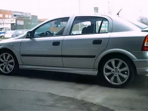 Накладки на пороги Opel Astra G (01-09) 5D Hb - під фарбування 4