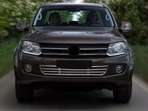 Хром смужки на решітку радіатора VW Amarok I (10-16) - вузькі 4