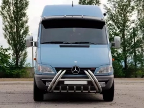 Кенгурятник Mercedes Sprinter W901 (95-06) - загином у бампер 3