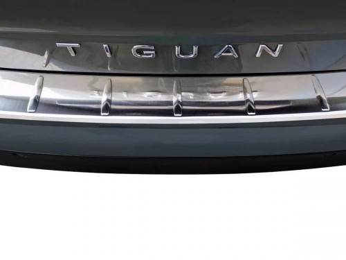 Накладка на задній бампер VW Tiguan III (24-) - Avisa (срібна) 5