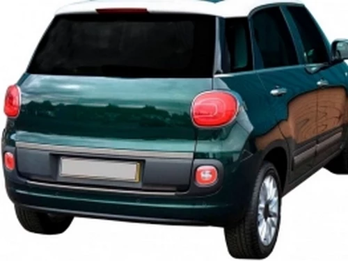 Хром накладка над номером Fiat 500L (12-) 4