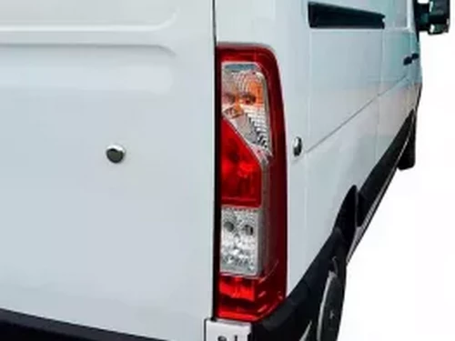 Хром на задние заглушки Opel Movano B (10-21) 4