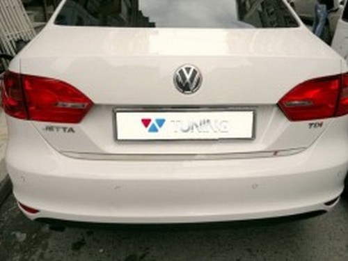 Хром накладка на кромку багажника VW Jetta A6 (2011-2014) 1 1