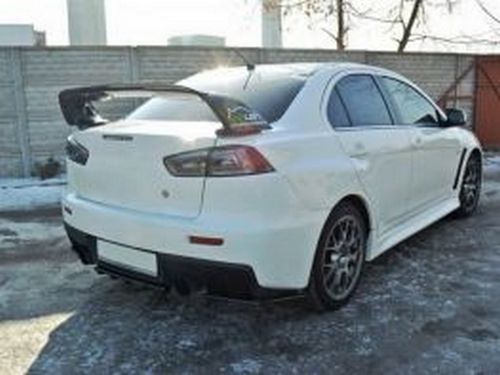 Центральный задний сплиттер Mitsubishi Lancer Evo X (07-15) 3