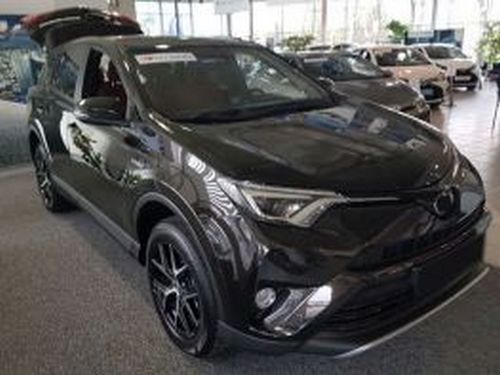 Toyota Rav4 IV (XA40; 2016-2018) facelift 7