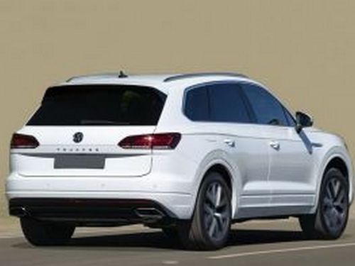 Volkswagen Touareg III (2018+) - rear 8