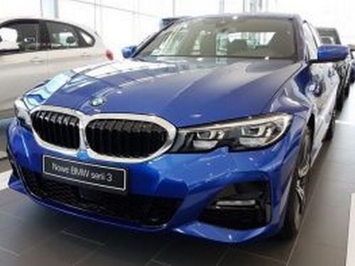 BMW 3 Series G20 Sedan - front 7