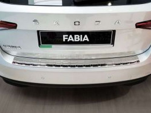 Накладка на задній бампер Skoda Fabia IV (21-) Htb - Avisa (сталева) 6