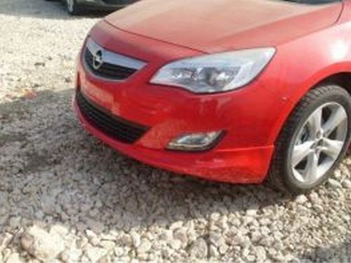 Юбка передняя OPEL Astra J (09-12) 3