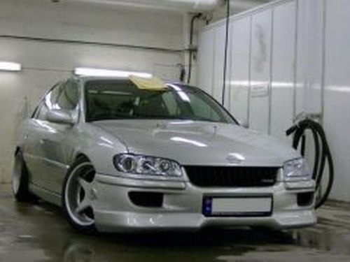 Накладка на передний бампер OPEL Omega B (94-99) клыками 2 2