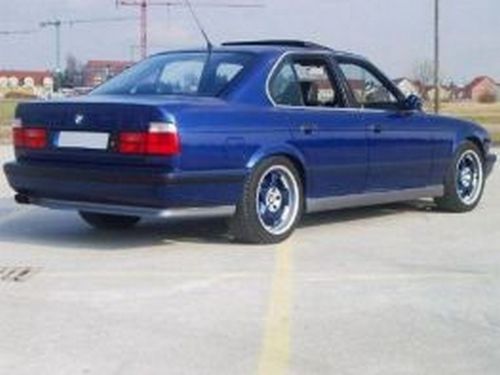 BMW E34 накладки на пороги M5 стиль (Польша) 2 2