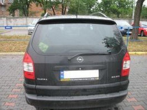 Спойлер над стеклом OPEL Zafira A - NK стиль 3