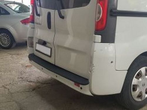 ABS накладка на задний бампер OPEL Vivaro A (2001+) 2 2