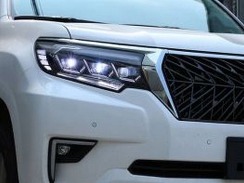 TOYOTA Prado150 (2018+) фары чёрные три диода Lexus стиль 3 LED DRL 8 8