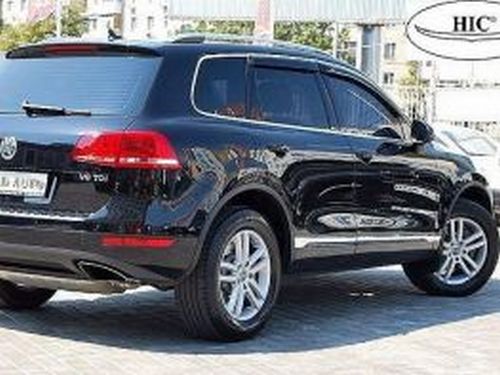 Дефлектори вікон VW Touareg II (7P; 11-18) - Hic (з хром молдингом) 8