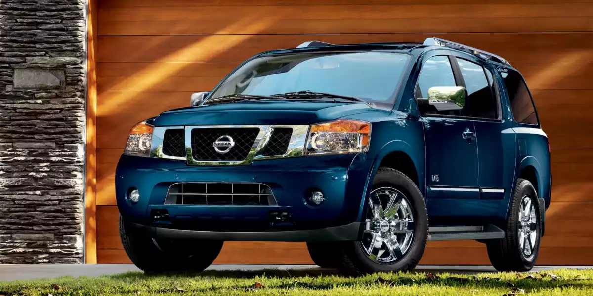 Nissan Armada I (TA60; 2004-2015)